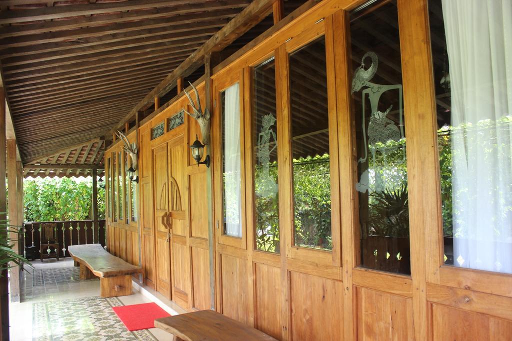 Joglo Ayem Tentrem Prambanan Exterior photo